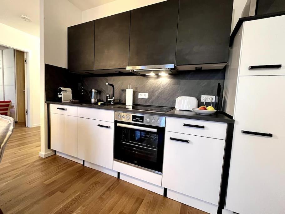 Modern Studio Near Airport Schoenefeld Exterior photo